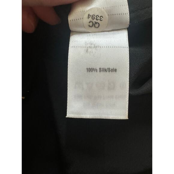 EDUN | 100% Silk Black Tank w/ White Trim | Size Large - Picture 6 of 7